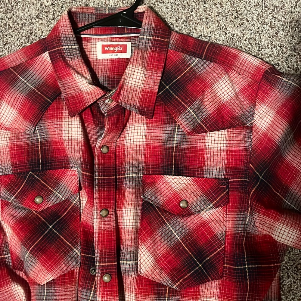 Wrangler Pearl Snap size Large